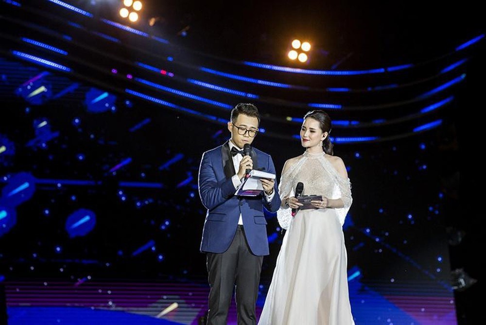 Mẫu kịch bản MC sự kiện chi tiết, thu hút nhất