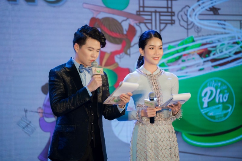 MC quá lệ thuộc vào kịch bản