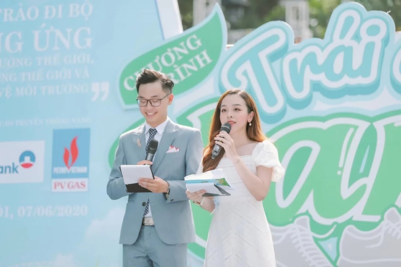 MC thiếu kiểm soát cảm xúc