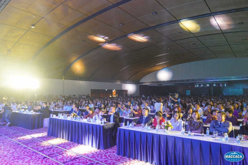 Dịch vụ thuê bàn ghế chuyên nghiệp tại Soka Media